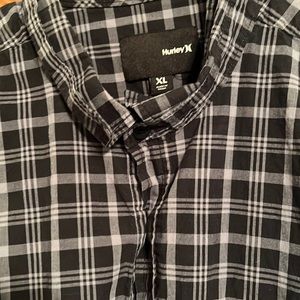 Hurley Button Down Shirt. Size XL. Color Grey and Black.